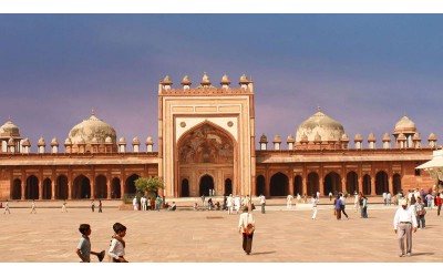 Private Same Day Taj Mahal  and Fatehpur Sikri by Car - All Inclusive
